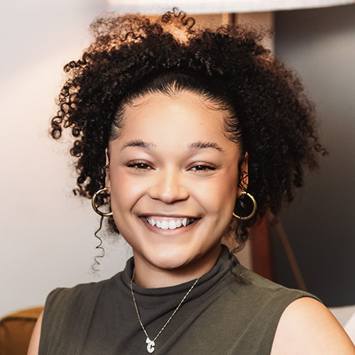 Headshot of Chantel Hayes, provider at Touchpoint Counseling